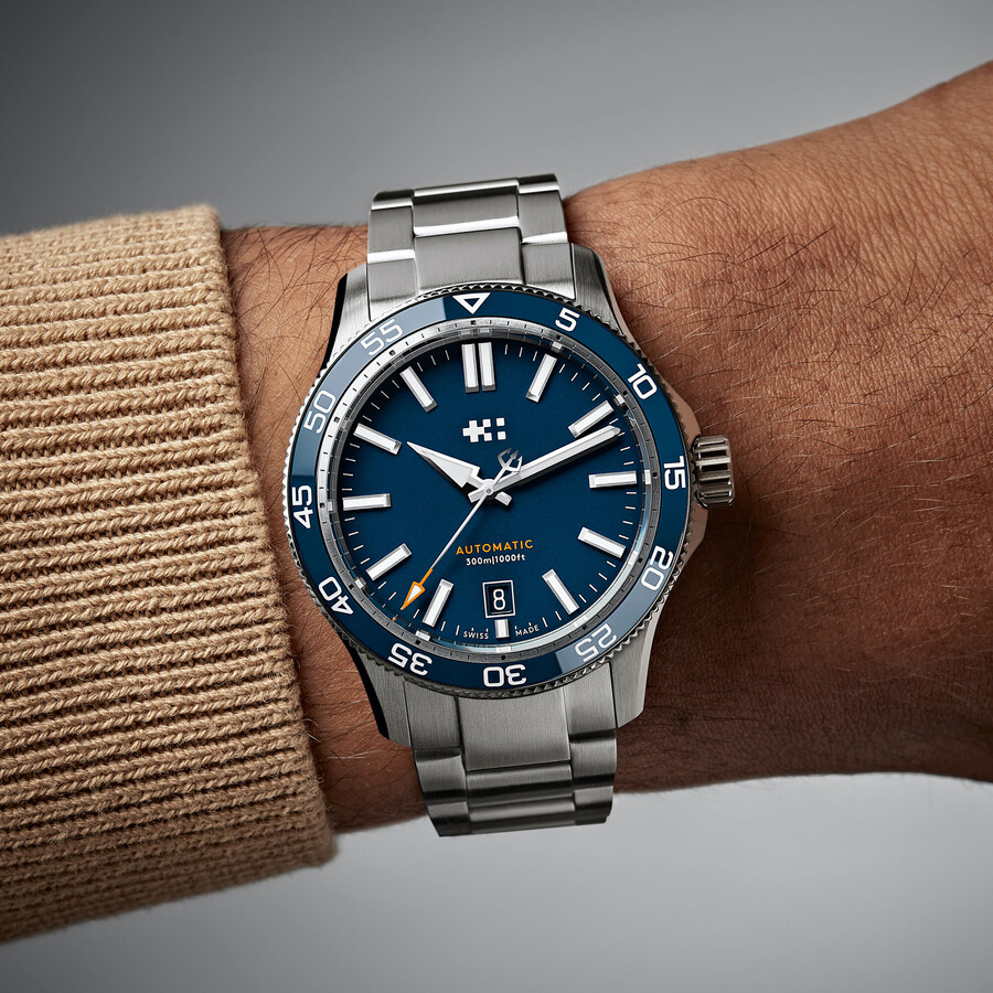 c60 pro 300 bader - 44mm christopher ward