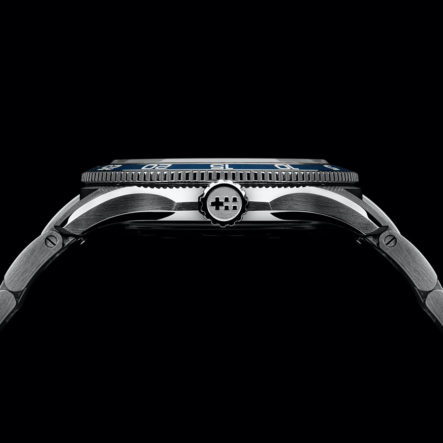 c60 pro 300 bader - 44mm christopher ward