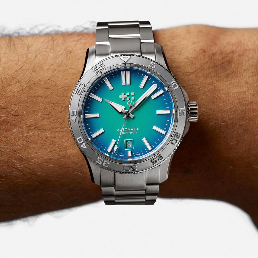 atollo c60 300 christopher ward