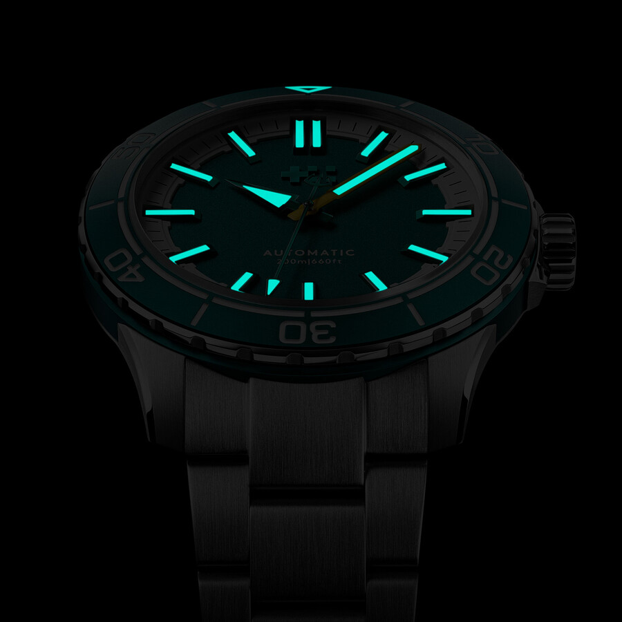 c60 trident reef christopher ward