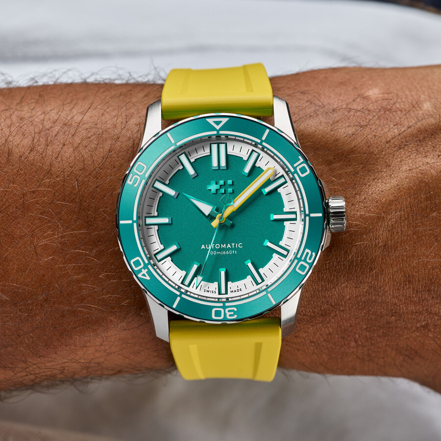 c60 trident reef christopher ward