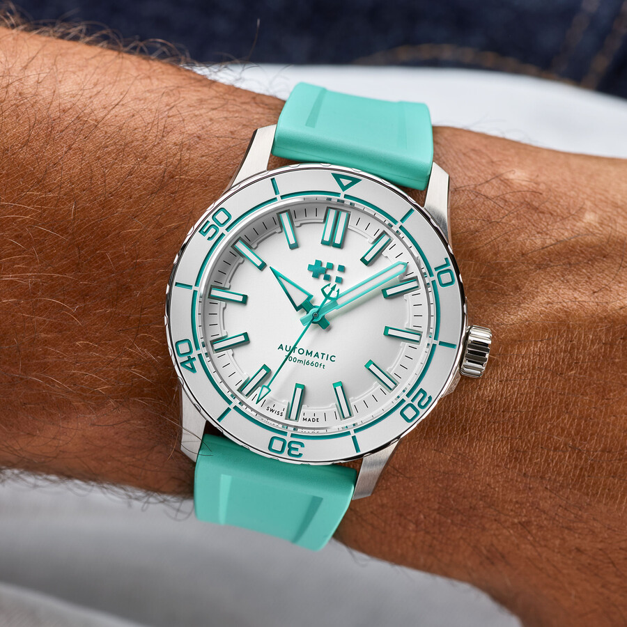 c60 trident reef christopher ward