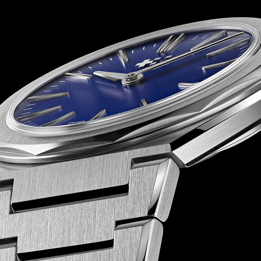 the twelve 660 rubber - nero christopher ward